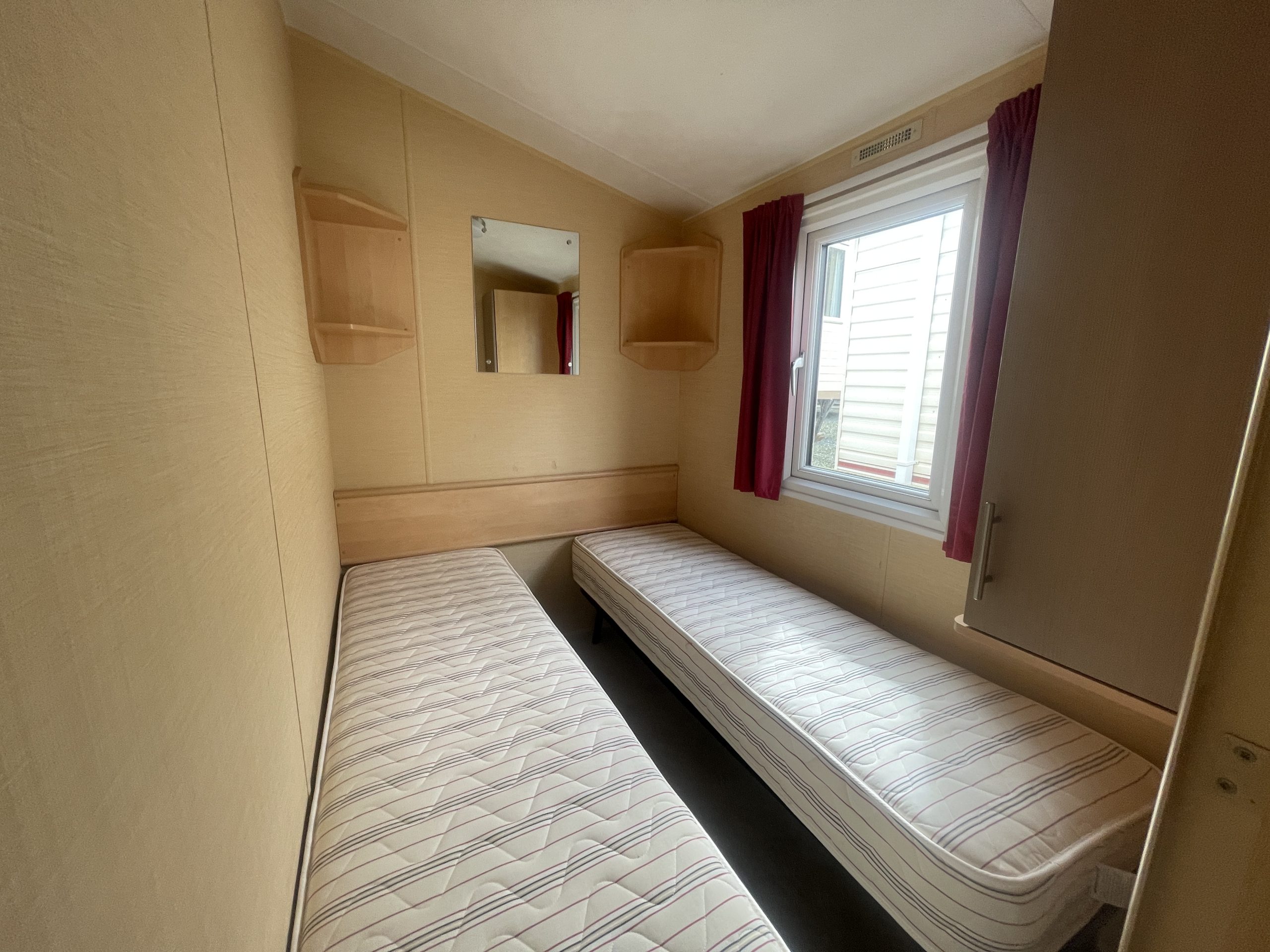 WILLERBY SALSA 35X12 3 BED - Image 7