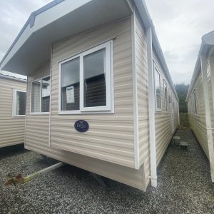 REGAL HENLEY 39X12 3 BED