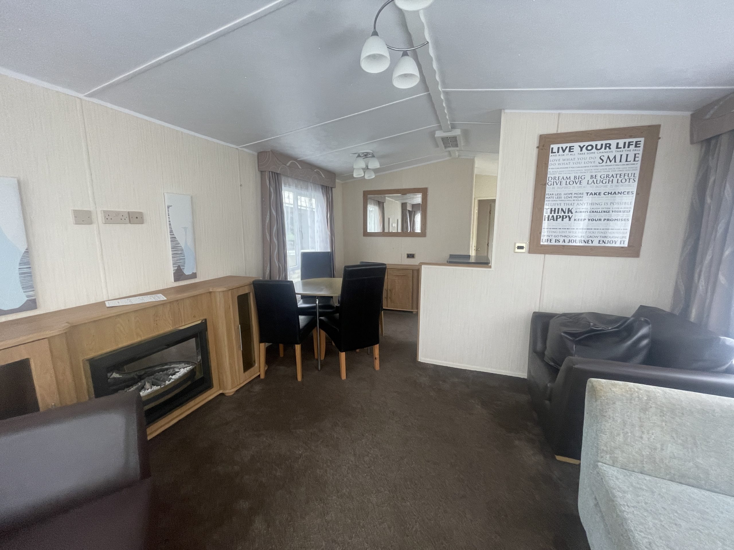 BK BALMORAL 40X12 3 BED - Image 5