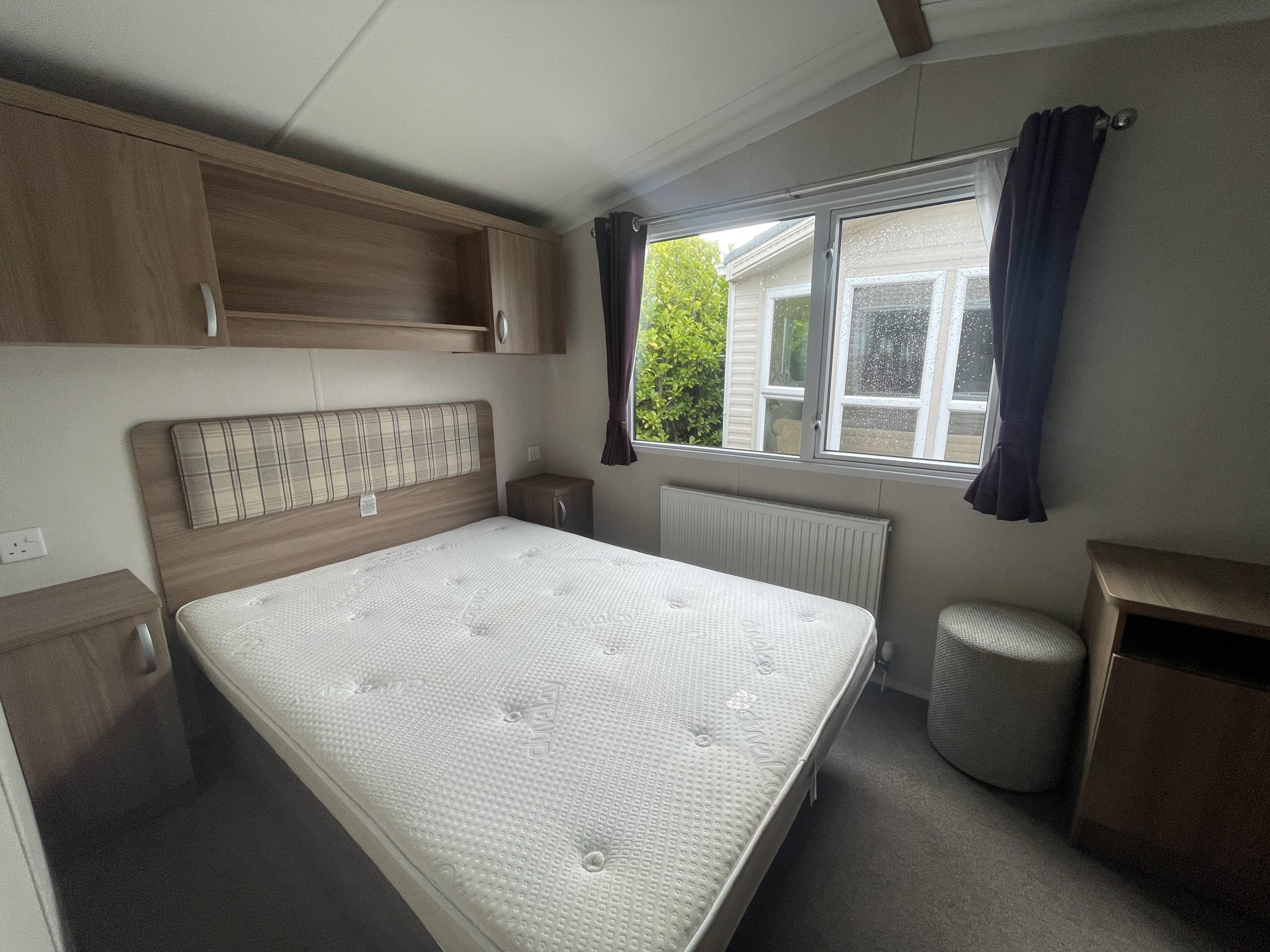 SWIFT BORDEAUX 38X12 3 BED - Image 9