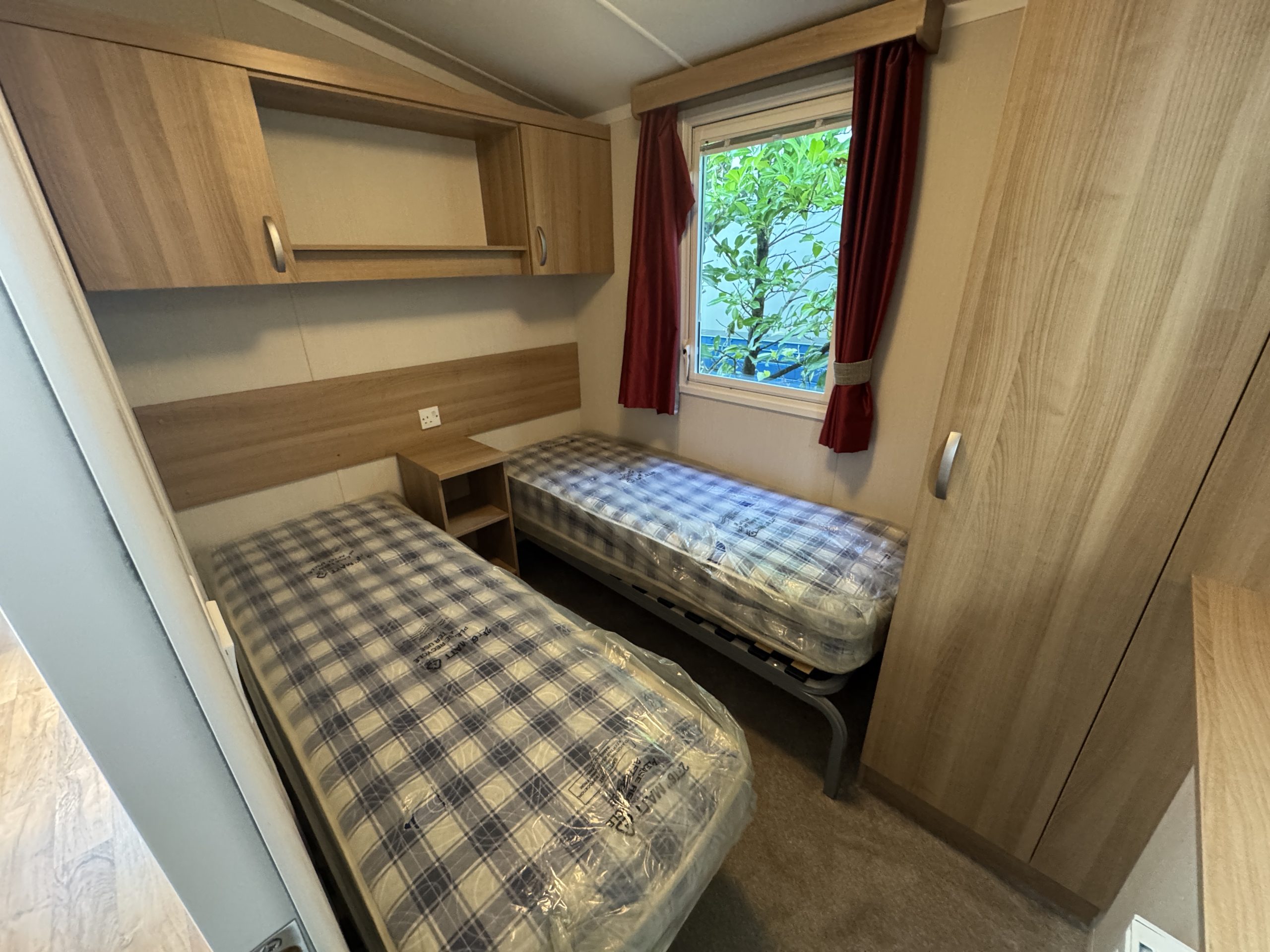 Swift Loire 35x12 3 bed - Image 9